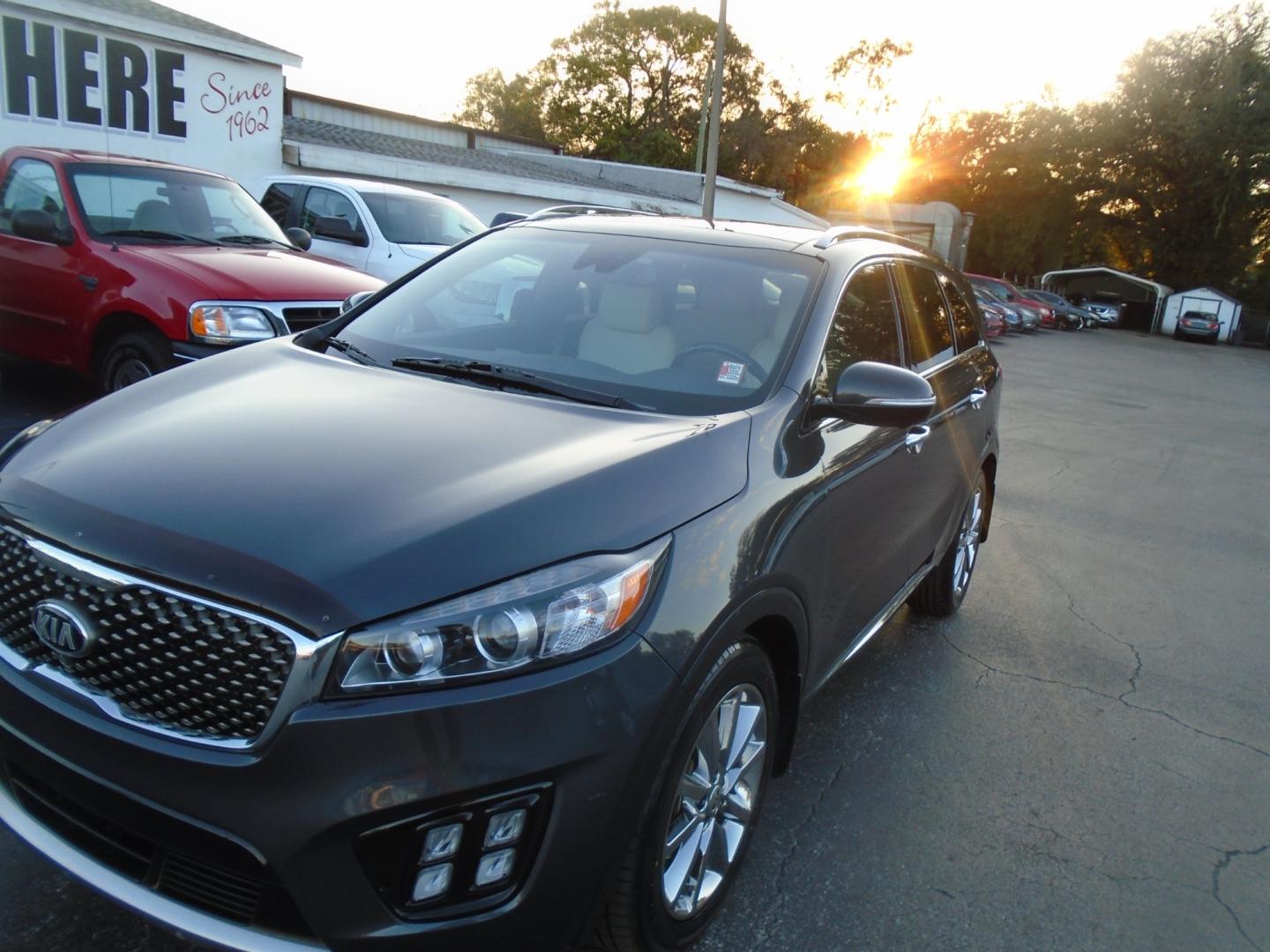 2017 Kia Sorento (5XYPK4A54HG) , located at 6112 N Florida Avenue, Tampa, FL, 33604, (888) 521-5131, 27.954929, -82.459534 - Photo#1